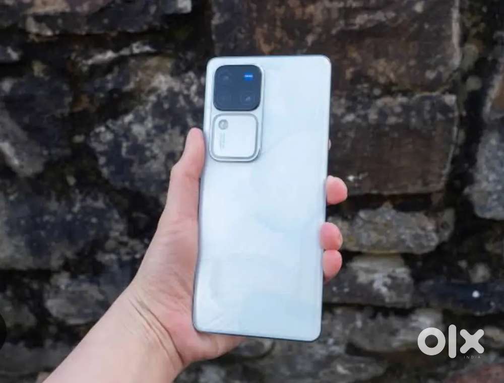 Vivo v 30 pro 12 /256