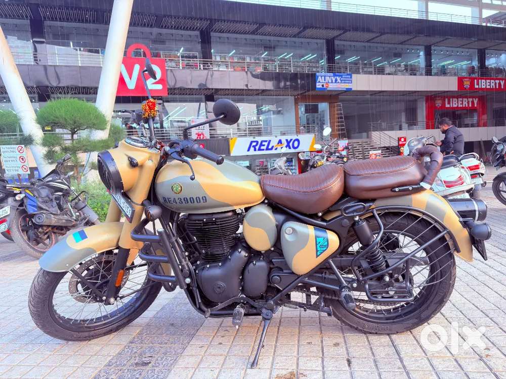 Royal Enfield classic 350 model 2025 April month VIP number 5151