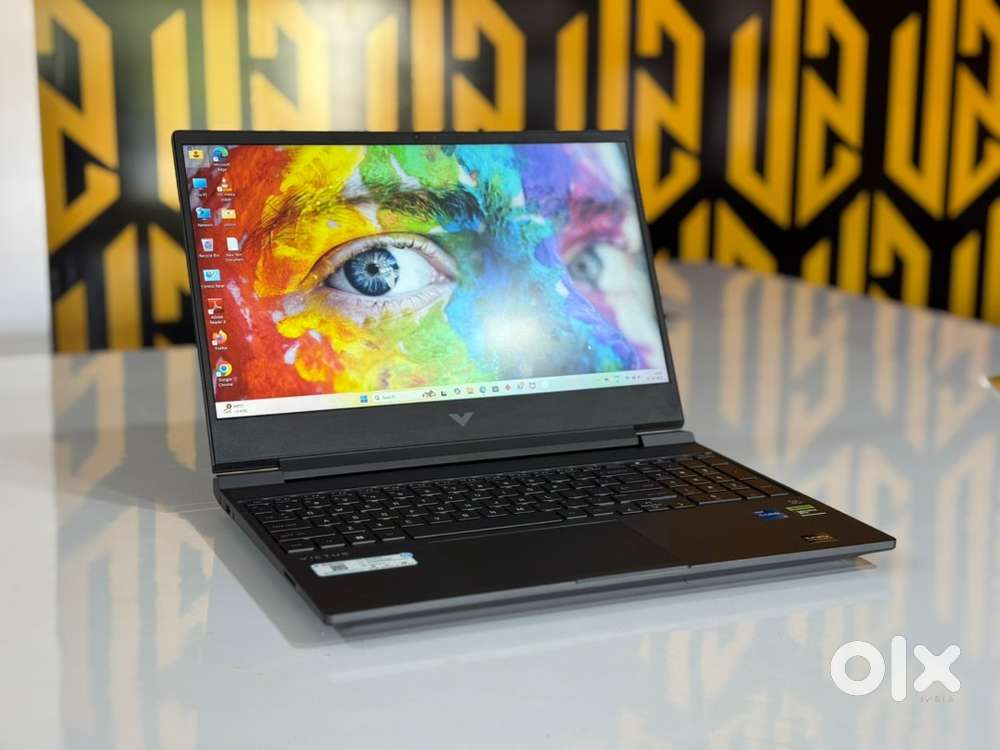 HP  victus Gaming company warranty, Laptop available