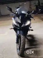 Two wheeler for sale Yahama R15 v3 2021 1st owner near kestopur