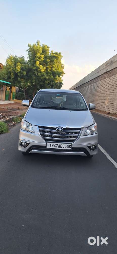 Toyota Innova 2.5 V 7 STR, 2012, Diesel