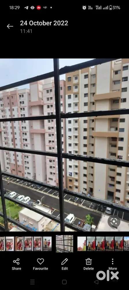 1 BHK room on rent,flat on rent.