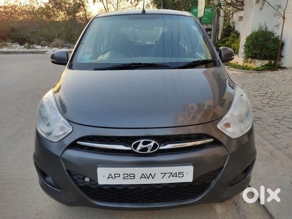 Hyundai        i10      2012      Petrol       Well        Maintained