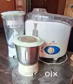 2 years old juicer mixer grinder