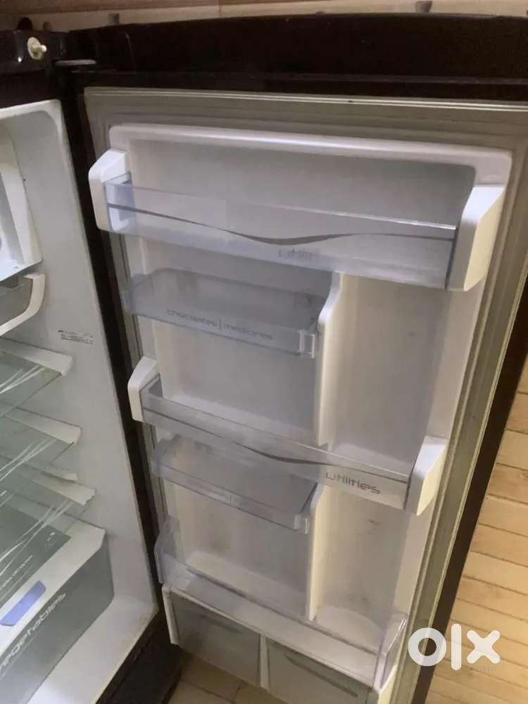 Good running condition Godrej fridge  210 Ltr