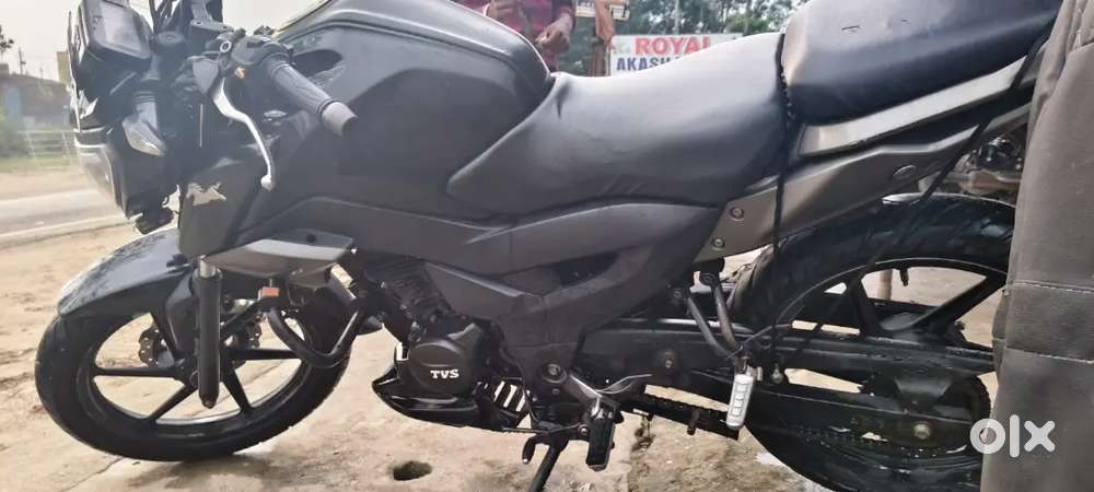 Urgent sell kar rahe jisko cahiye call me
