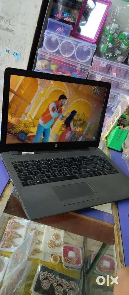 HP Laptop 8gb ram, 512 SSD