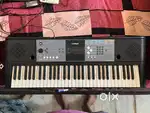 Yamaha Keyboard PSR E233