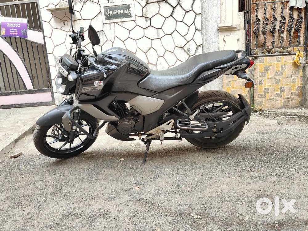 Very good condition company colour company position