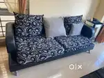 5 piece( 3+1+1)sofa set and center table
