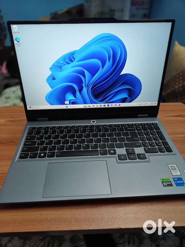Lenovo loq gaming laptop