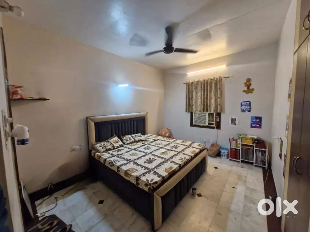 2 BHK FLAT AVAILABLE