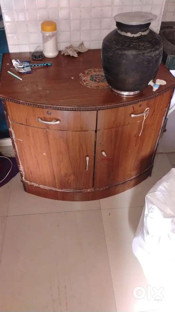 Full surmica finished drawer kapat locker key available