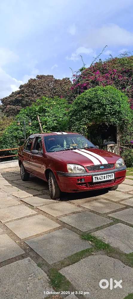 Ford Ikon 2004 Petrol Well Maintained