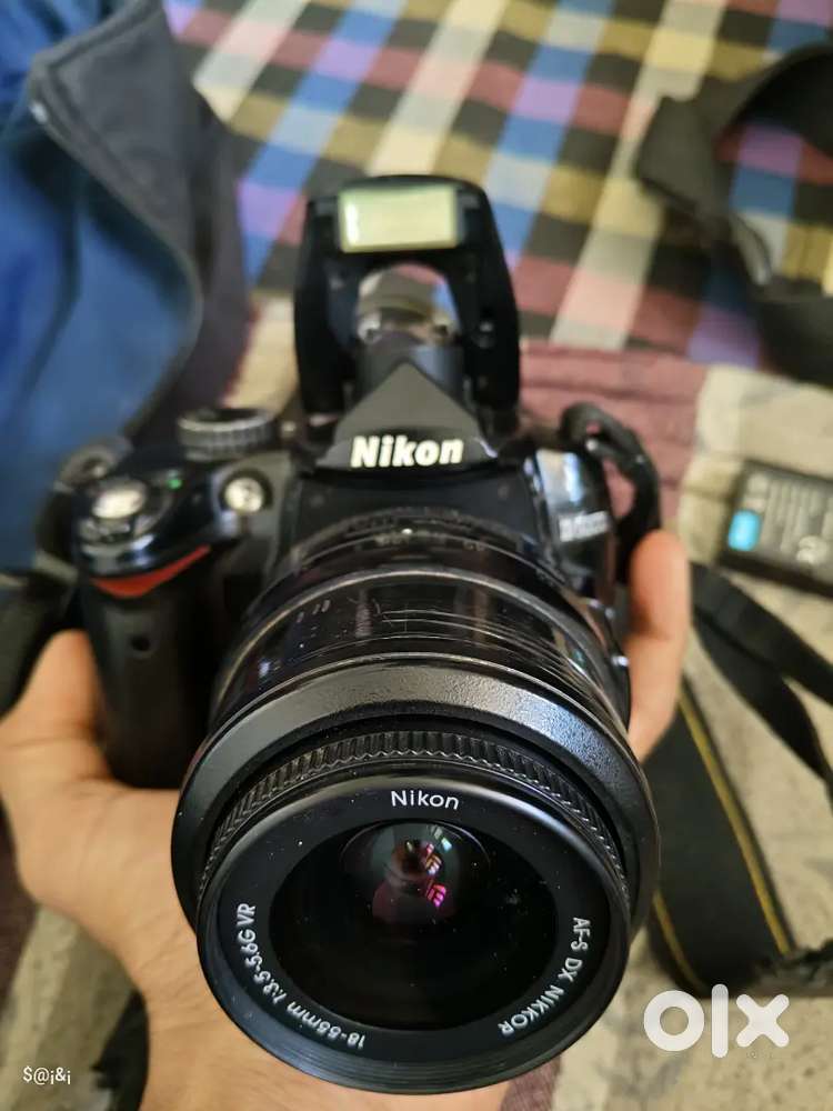 Nikon D5000 good condition