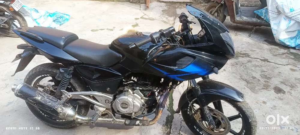 Gadi me koi problem nhi h pehle chala lo fir lena agar thik lge to