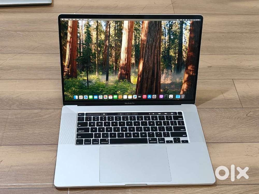 MacBook Pro 16-inch 2019, Intel Core i9, 16GB RAM, 1 TB SSD