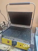 Sandwich maker