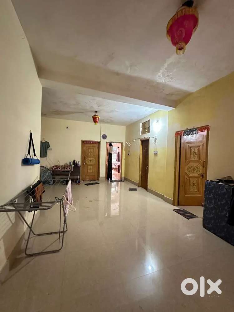 URGENT ROOMENT NEED(9-5 Job holder For Boys)