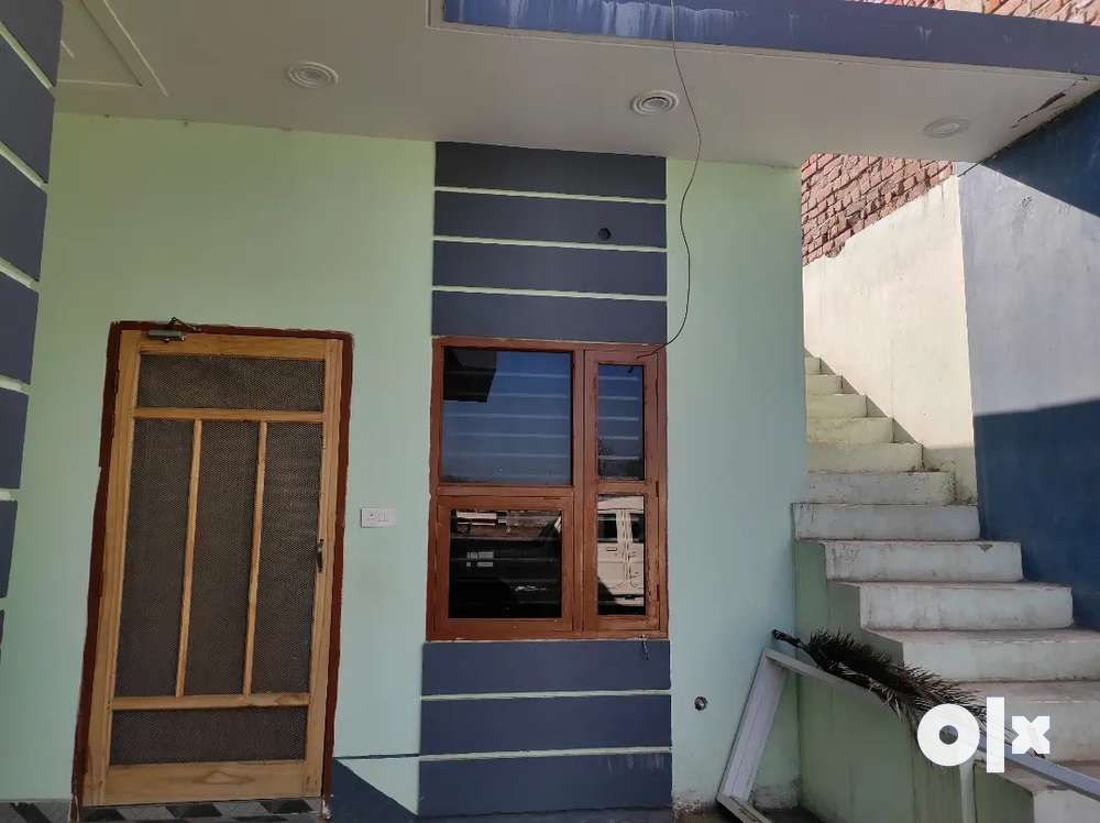 House with income from rent monthly 16000 with bore