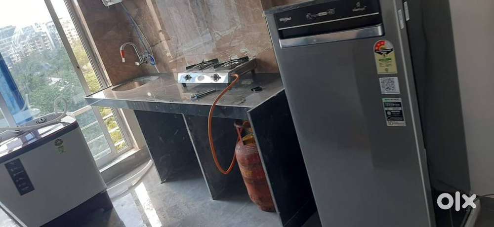 Thane West railway station 2 min walking (Owner) pg