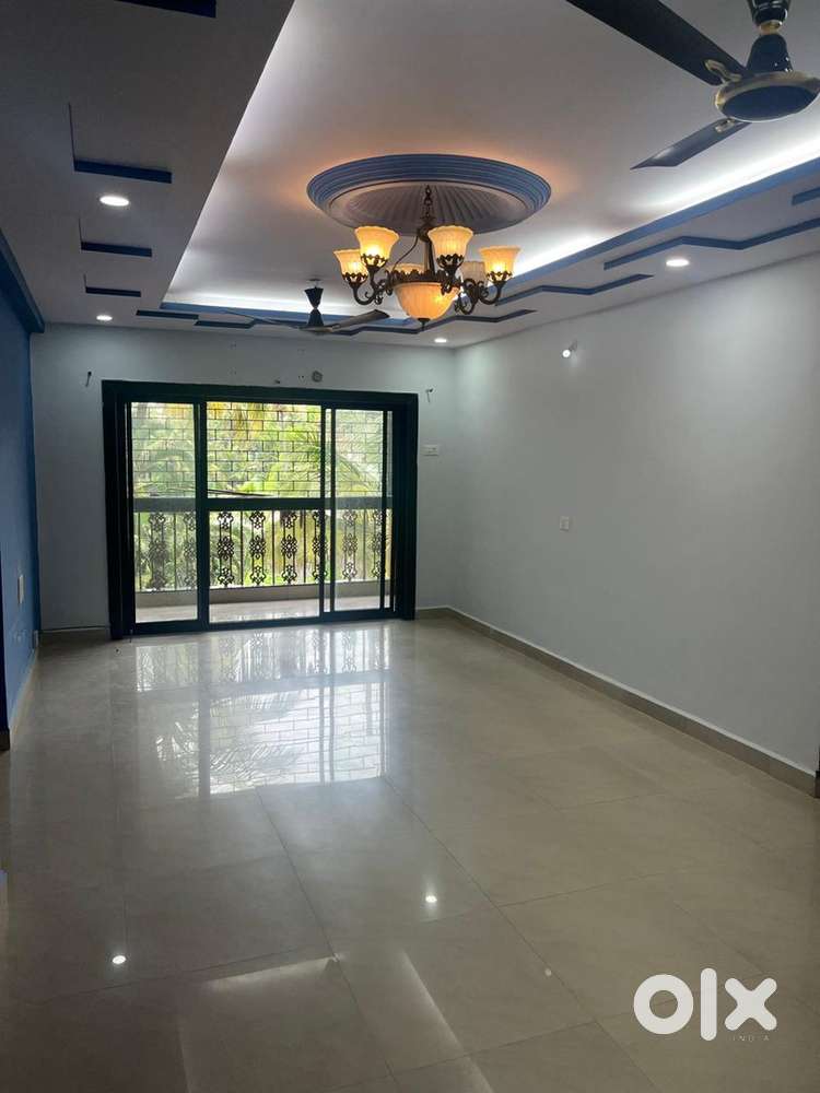 3 bhk semi furnish flat in caranzhalem rent 40k nego