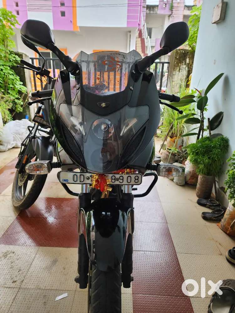Pulsar 220F Dtsi 2015 model