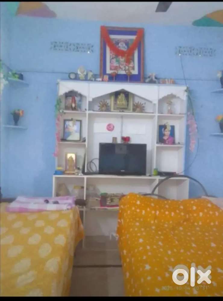 WELL MAINTAINED INDIVIDUAL B.FORM HOUSE FOR SALE