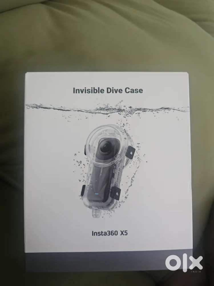 Brand new Insta360 INVISIBLE DIVE CASE for Insta360 X5