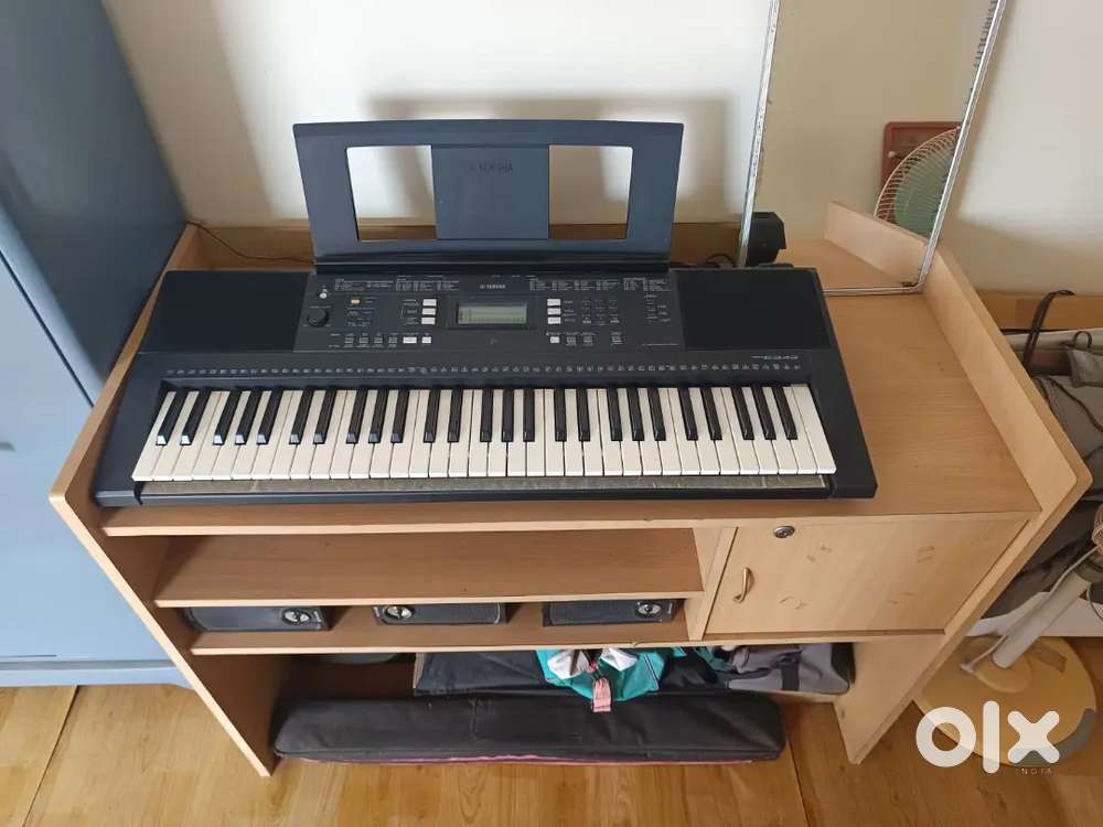 Yamaha PSR-E343 Portable Keyboard