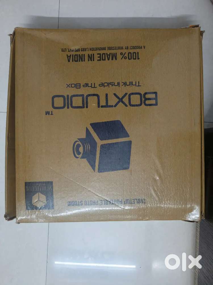 New/Unused - Boxtudio - Portable Table top photo studio