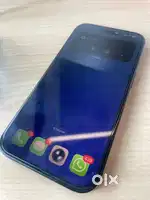 Iphone 16,  6 months old with accesories and 100% battery