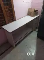 Table counter 6*2 and Boss chair