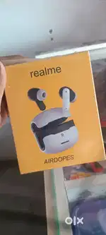 Original sieled pack airbuds and headphones waterproof