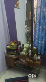 Dressing table