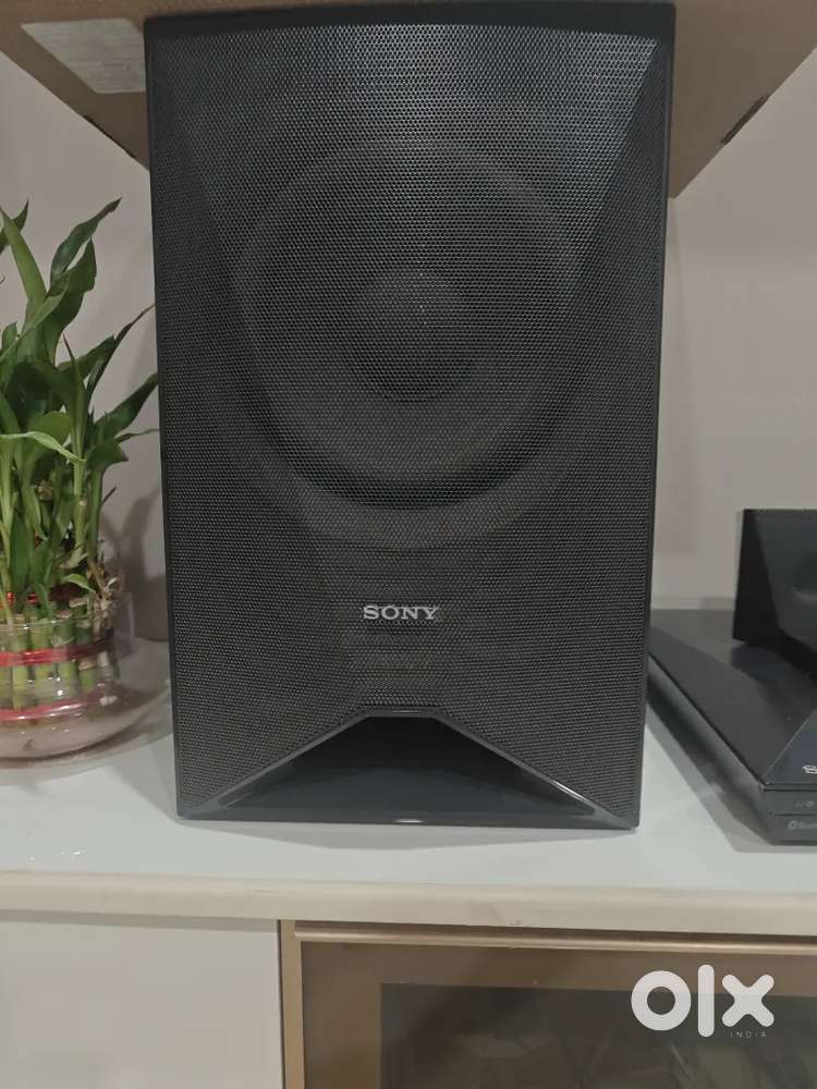 Sony blu ray HOME THEATRE BDV-E4100  5.1