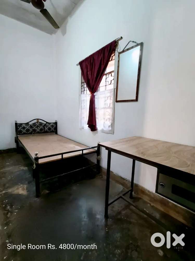 Self cooking Girls PG in Silpukhuri Guwahati