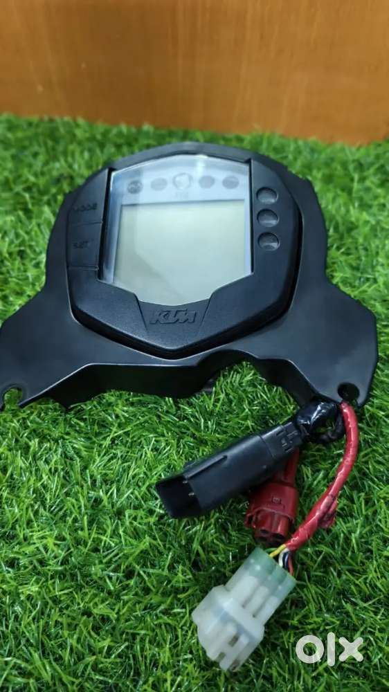 KTM DUKE SERVICE AND SALE AVAILABLE ALL MODEL LCD DISPLAY TFT DISPLAY