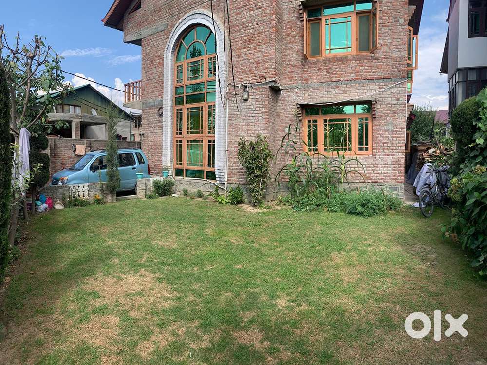 Beautiful house at sale at baghe mehtab green avenue colony