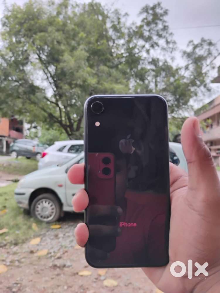 I phone xr 128 gb without box