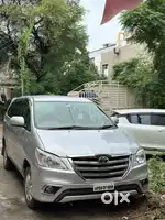 Toyota Innova 2.5 V 7 STR, 2011, Diesel