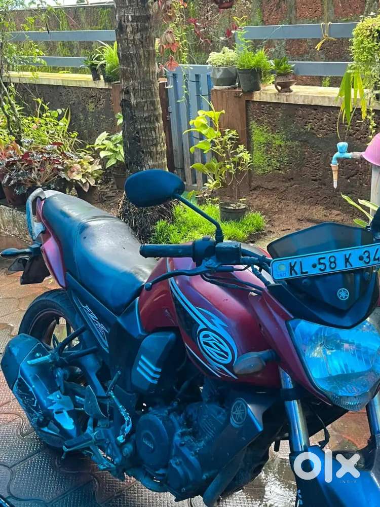 Yamaha FZ 2011 Clean Good Condition for URGENT SALE!!!