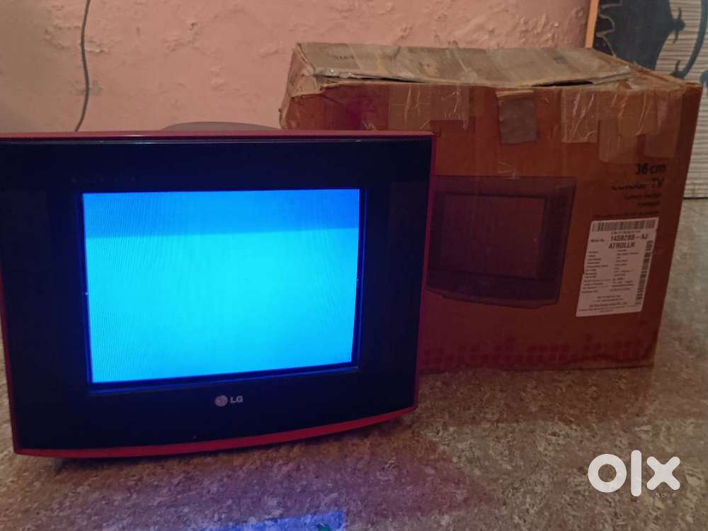 Lg ultra slim 36cm colour TV with original box