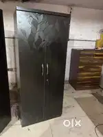 2 door wardrobe
