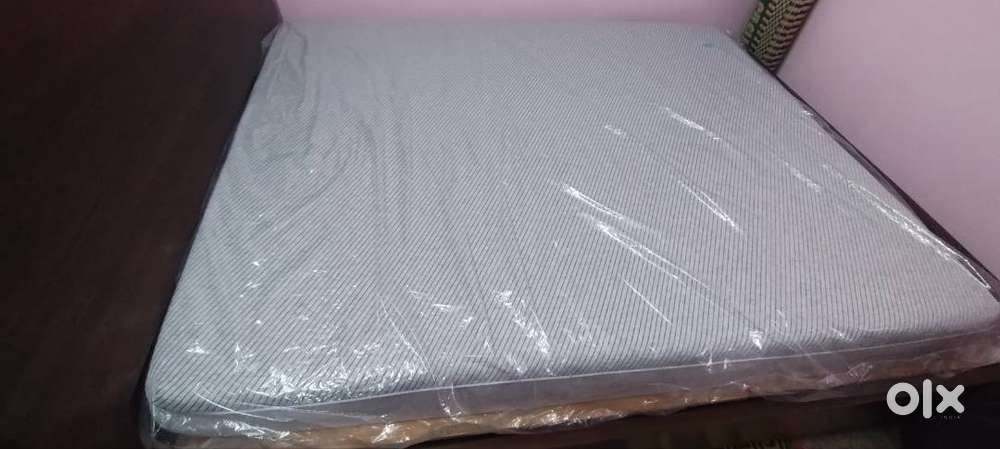 Shapesense orthopedic classic memory foam 8inch queen size mattress