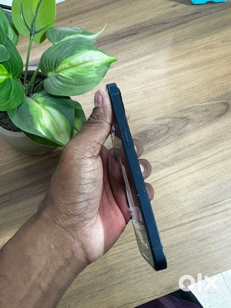 Iphone 13 128gb mint condition