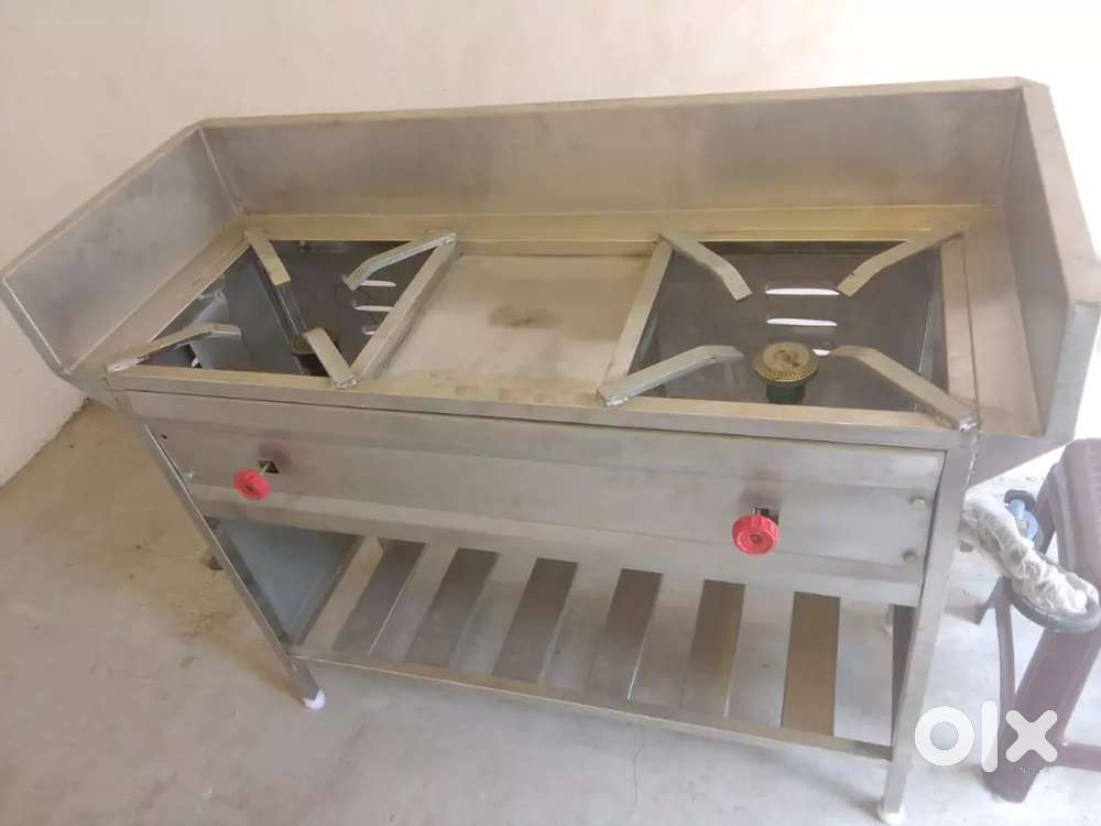 Fast food kitchen stove