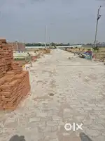 गंगाबेराज से मंधना हाईवे से 400 मीटर की दूरी पर