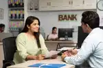 Axis বেঙ্কৰ Desk Jobৰ বাবে Interested নেকি আপোনালোক?