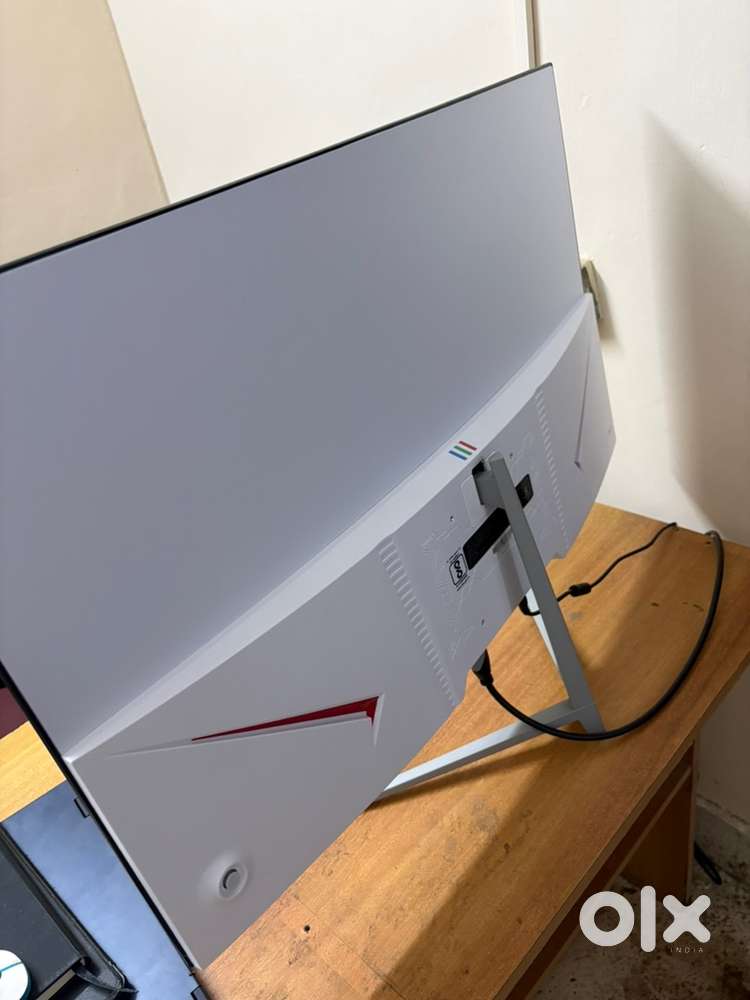 zebronics FHD monitor 32 inch 80 cms,165hz